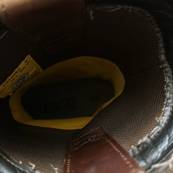 Caterpillar steel toe boots size US 7 Men - Picture 9 of 11